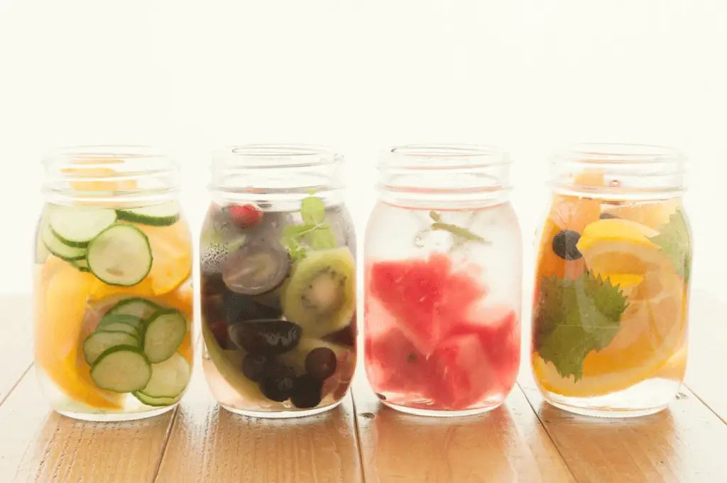 5 Ways to Make Water Taste Good